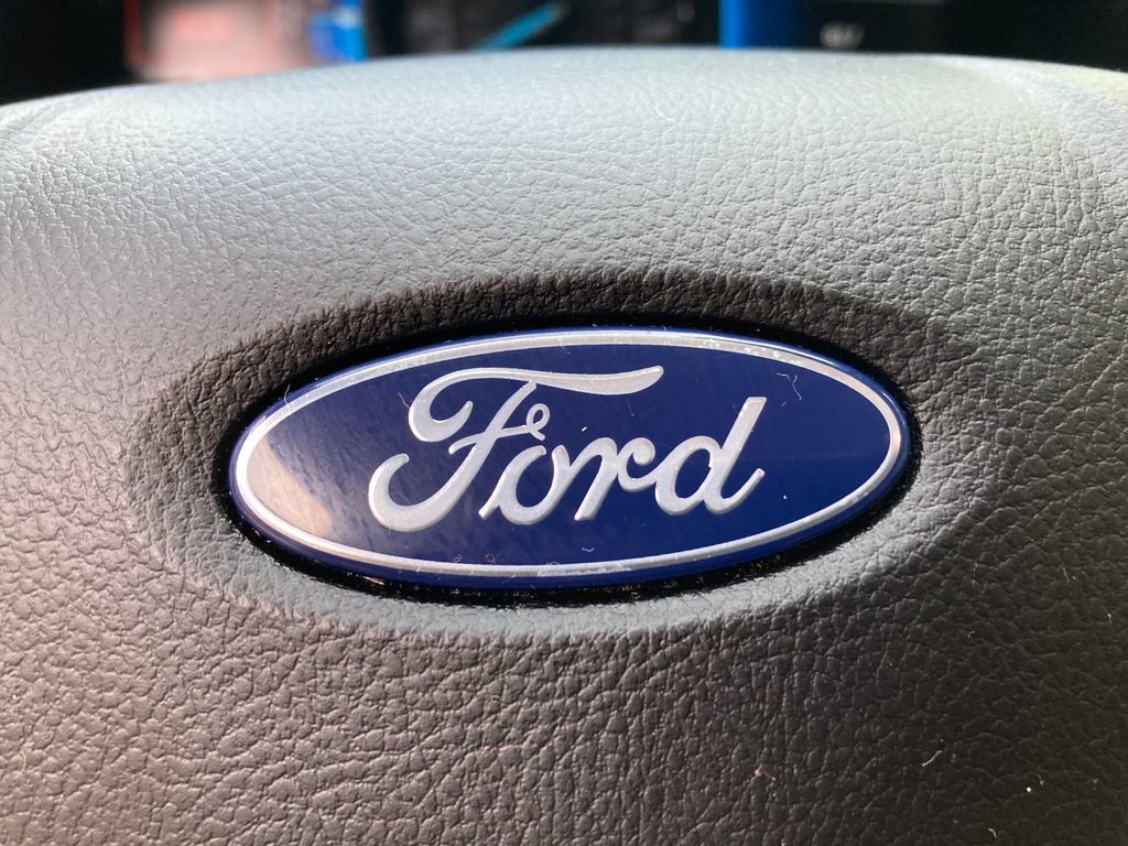 Used 2023 Ford Edge SEL AWD/4WD image 26