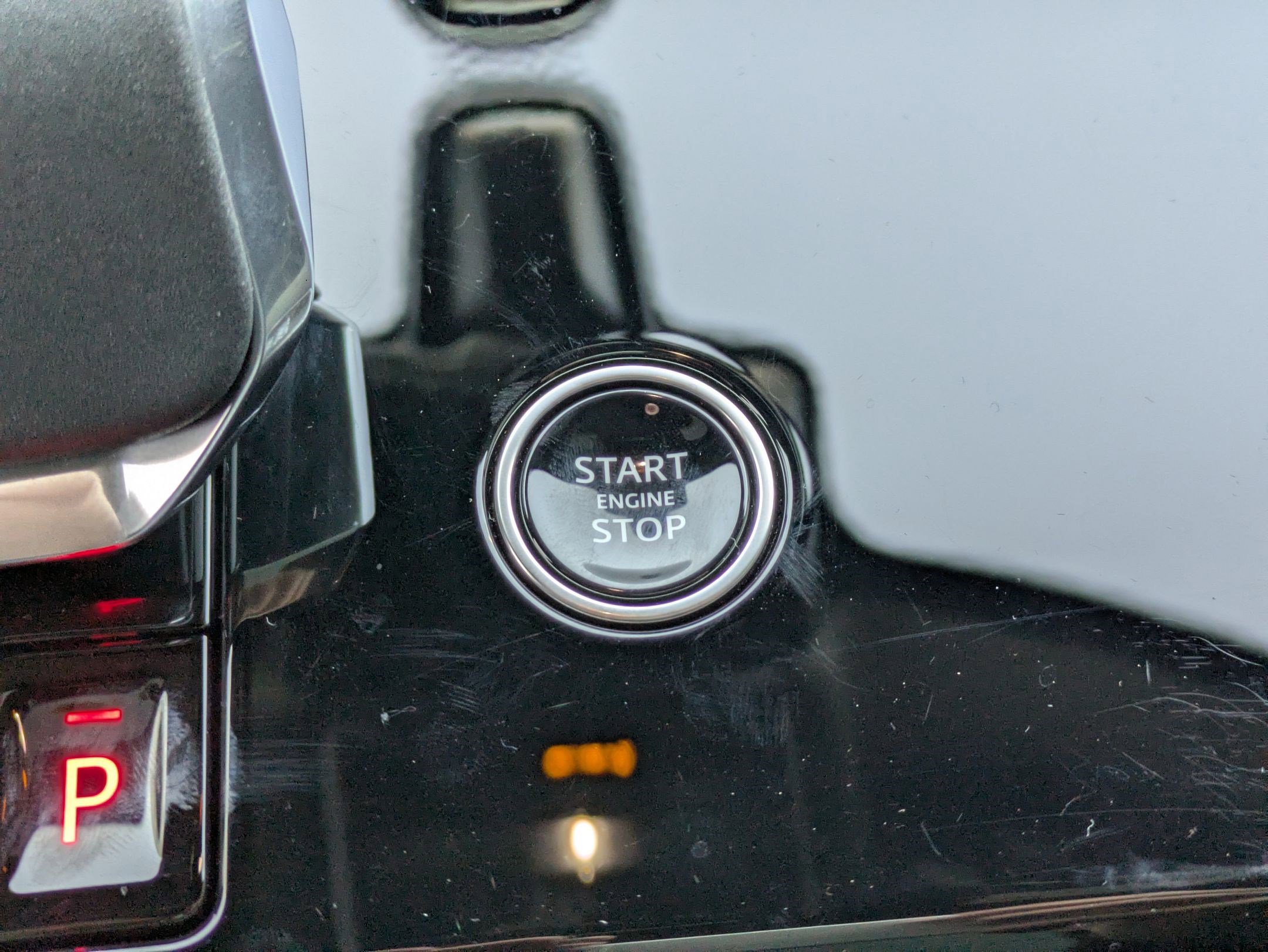 Used 2025 Land Rover Range Rover Sport SE image 21