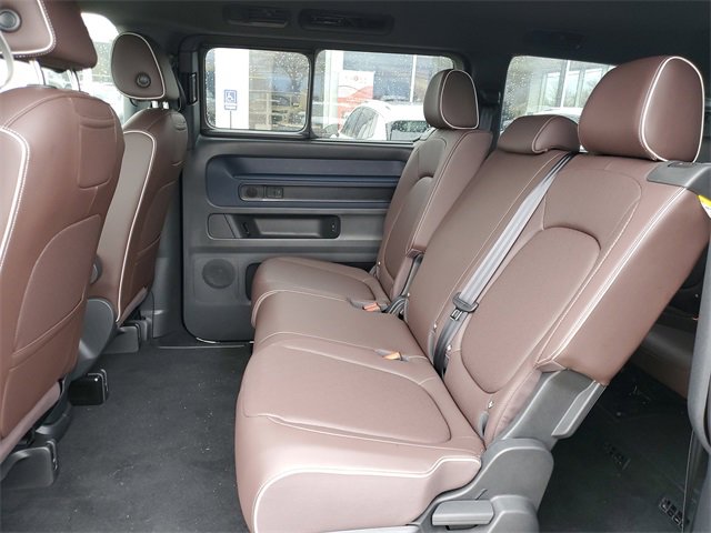 New 2025 Volkswagen ID. Buzz Pro S image 12