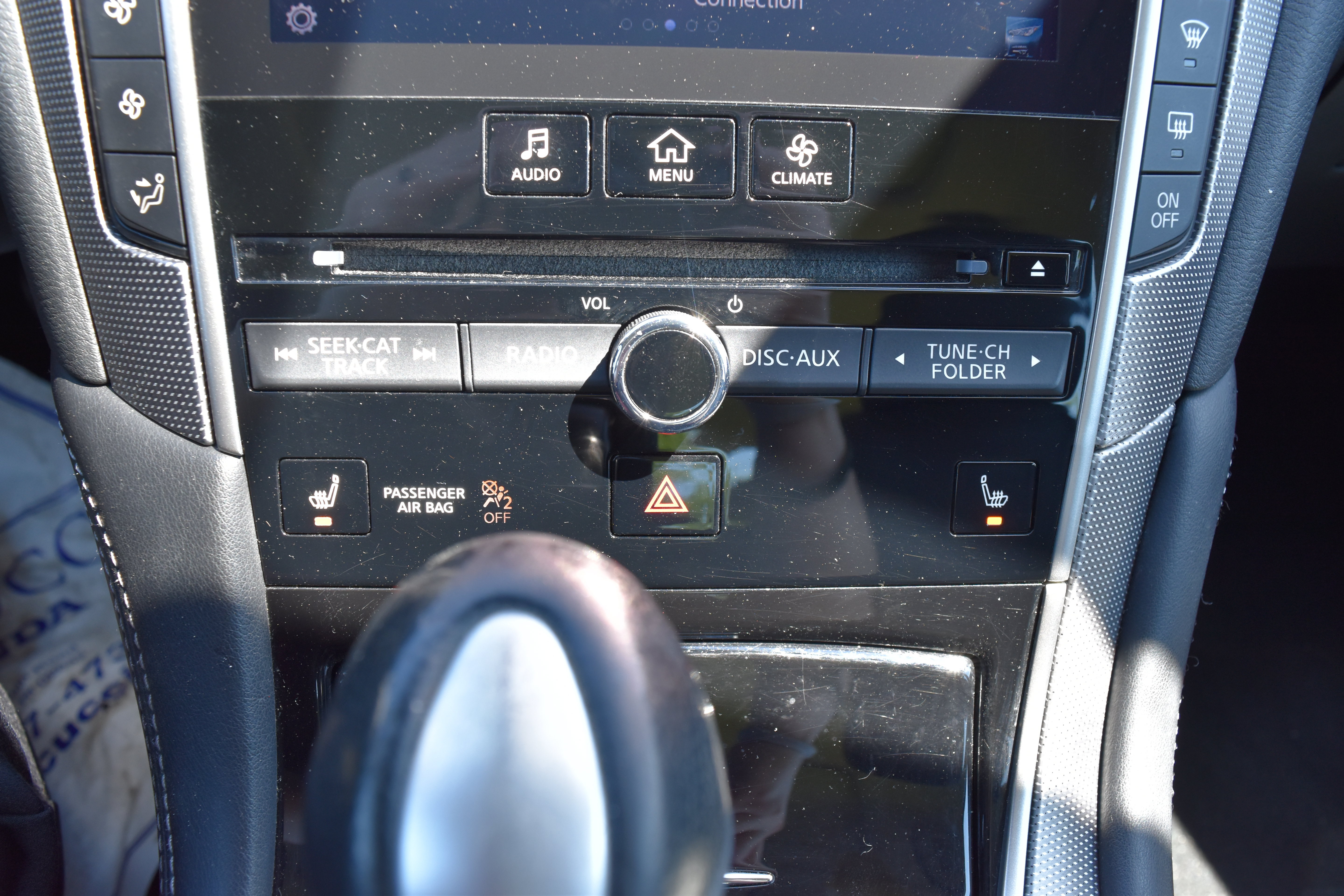 Used 2015 INFINITI Q50 Premium w/ Navigation Package AWD/4WD image 25