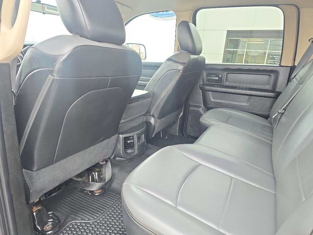 Used 2020 RAM 5500 Tradesman w/ Chrome Appearance Group image 18