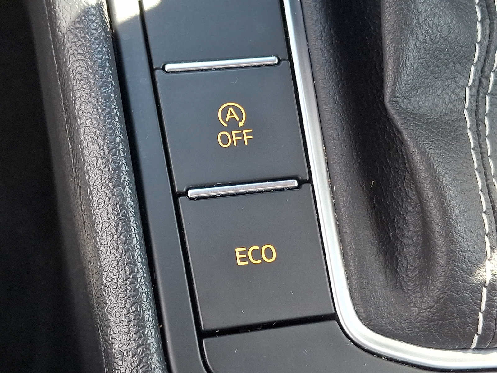 Certified 2024 Volkswagen Jetta Sport FWD image 22