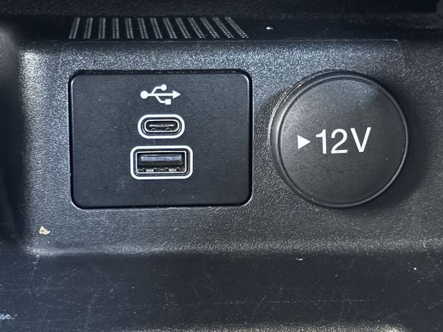 Used 2024 Ford Escape ST-Line image 21