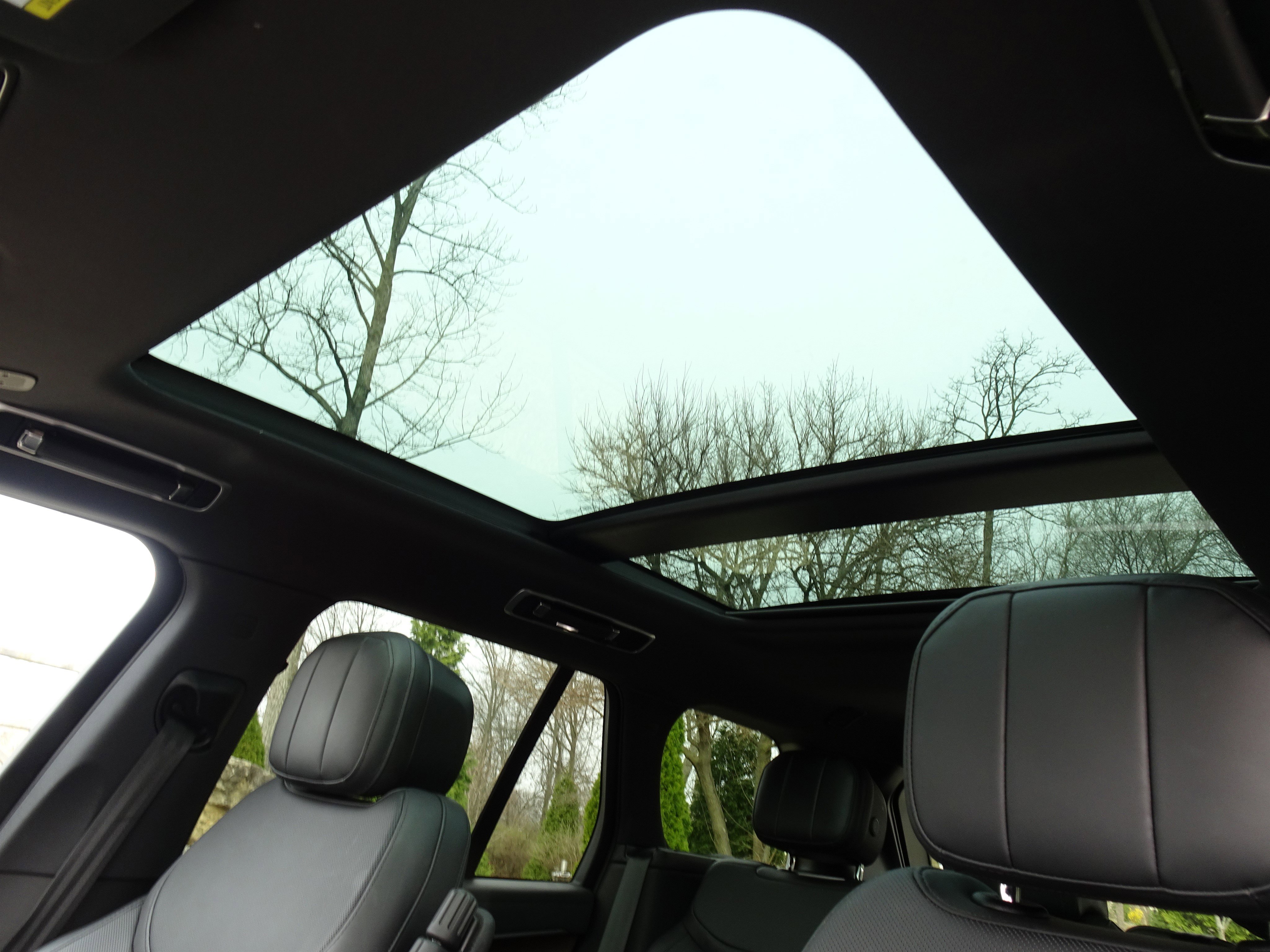 Certified 2023 Land Rover Range Rover SE image 5