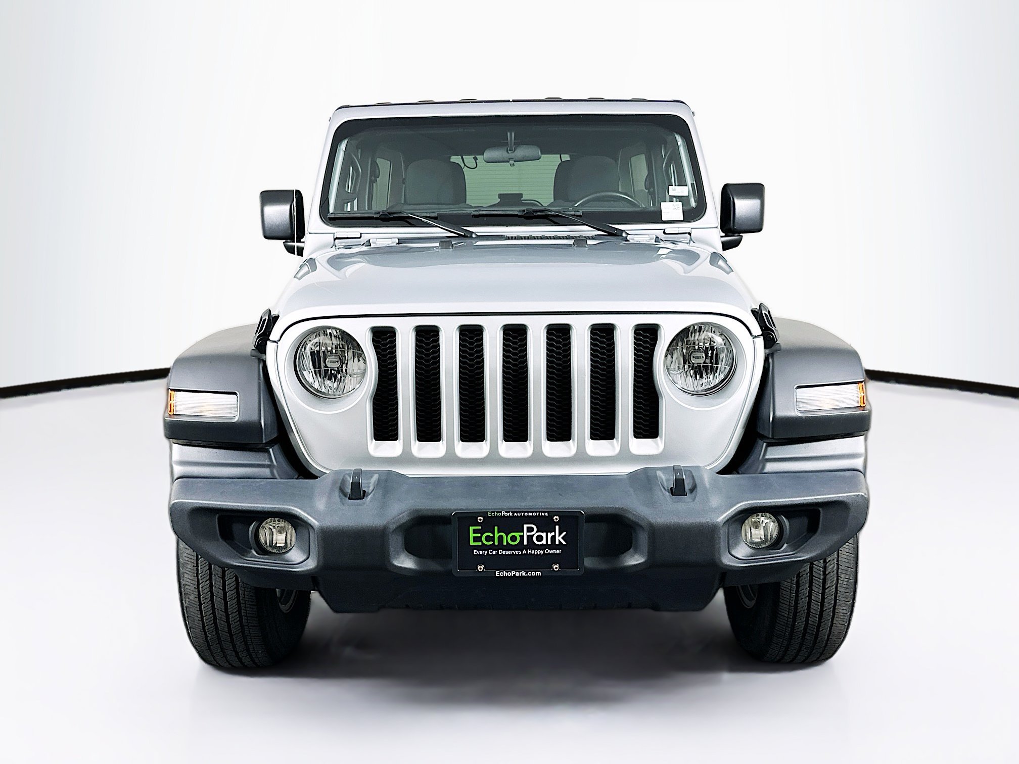Used 2022 Jeep Wrangler Unlimited Sport AWD/4WD image 2