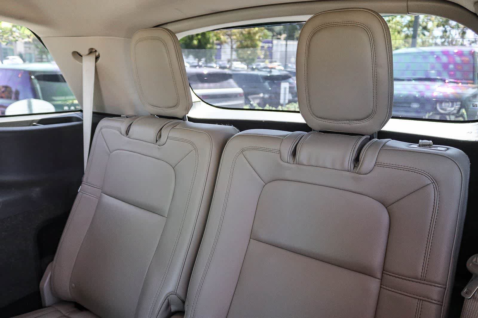 Used 2021 Lincoln Aviator Reserve w/ Equipment Group 201A RWD image 18