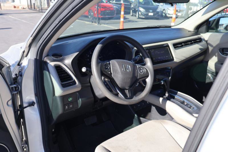 Used 2016 Honda HR-V EX image 12