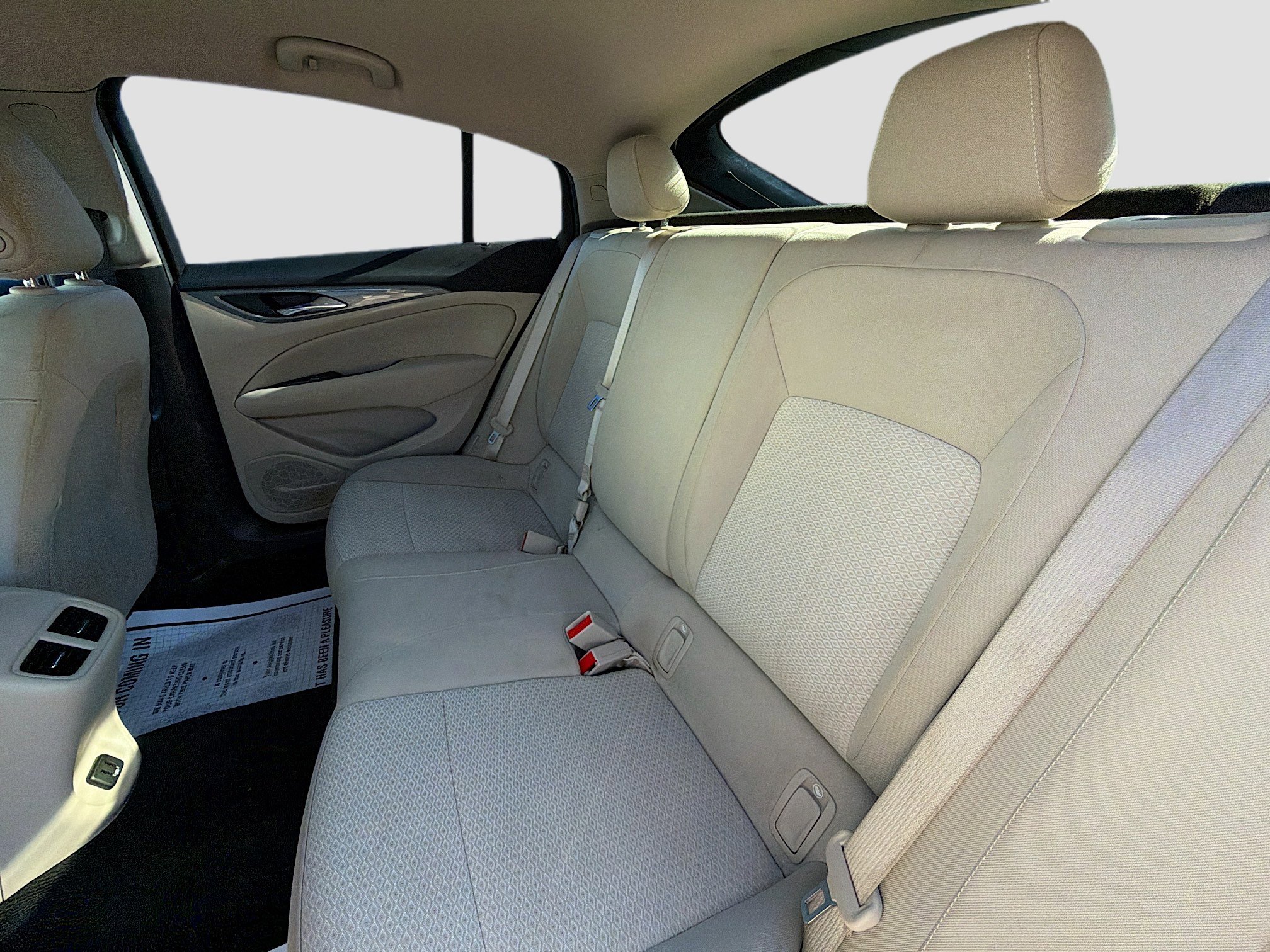 Used 2018 Buick Regal Preferred w/ Sights and Sounds Package FWD image 19