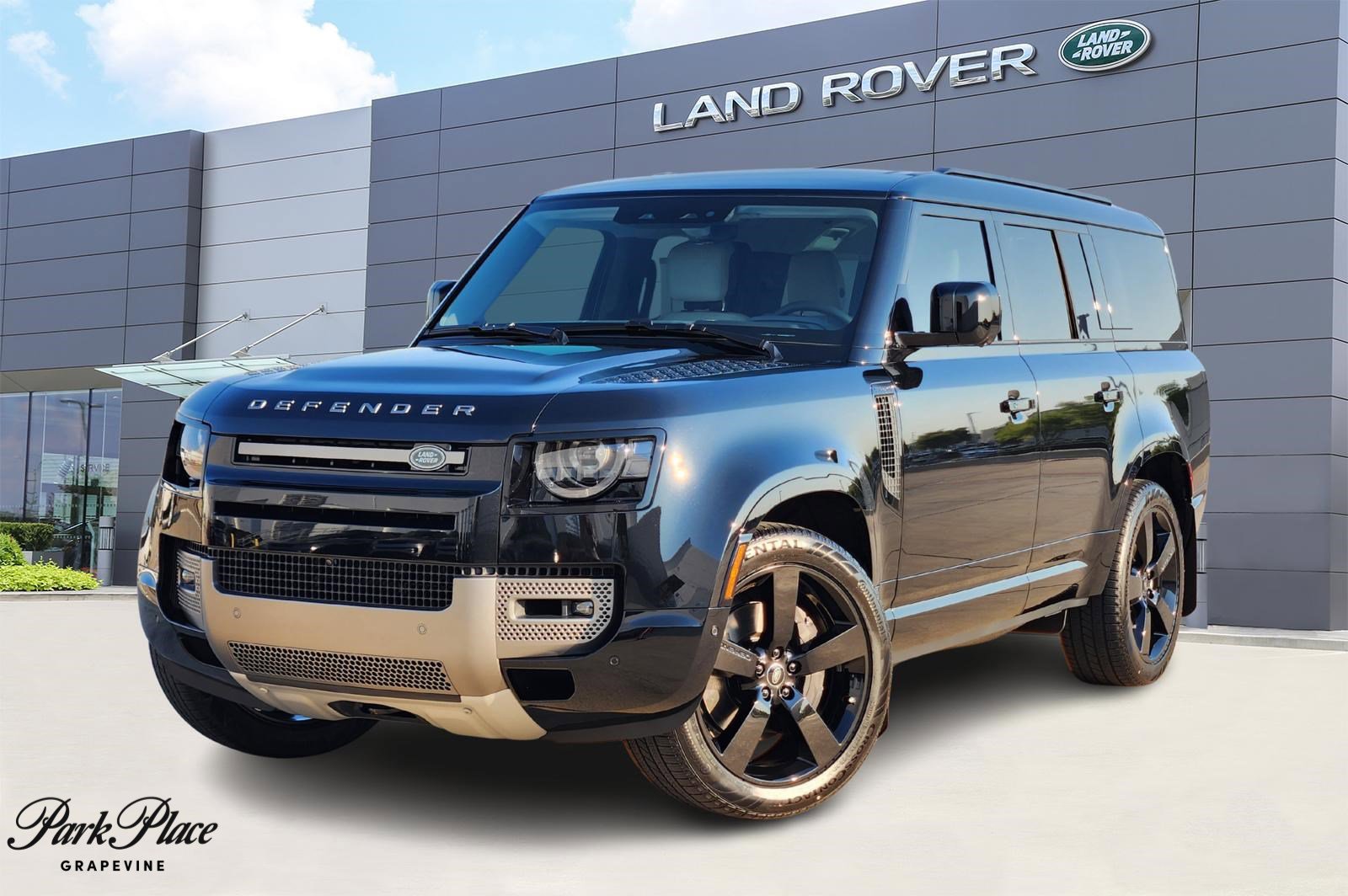 New 2025 Land Rover Defender 130 X-Dynamic SE