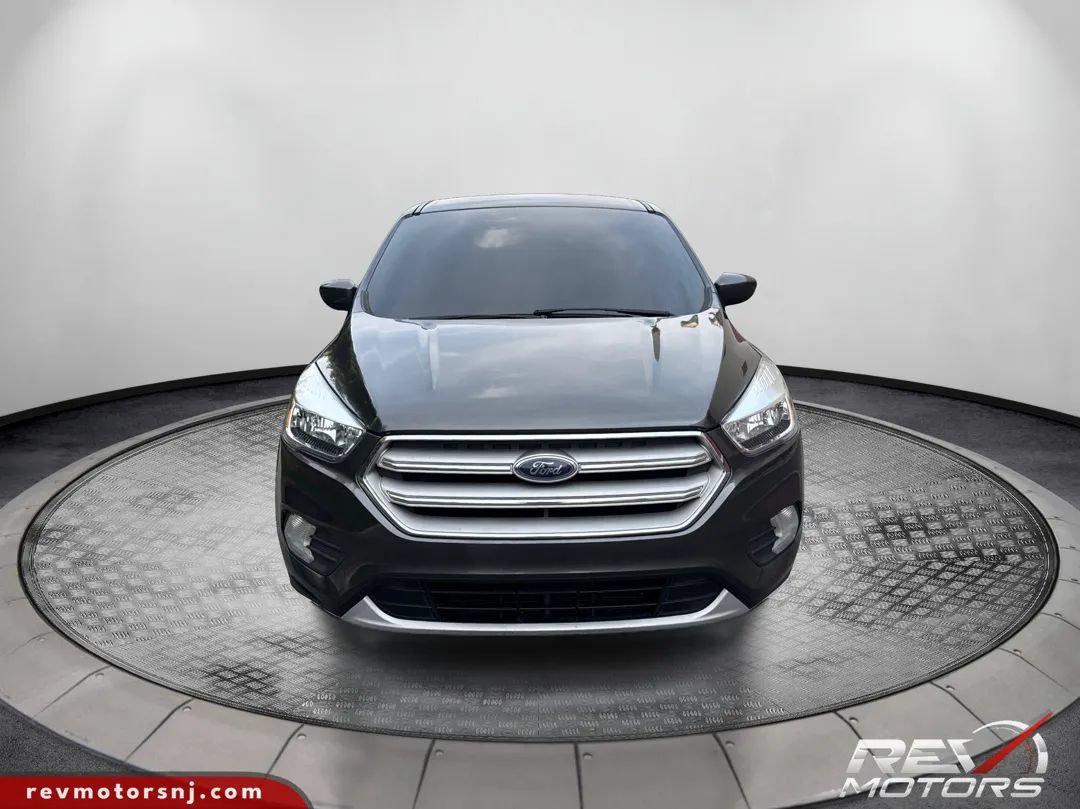 Used 2019 Ford Escape SE FWD image 8