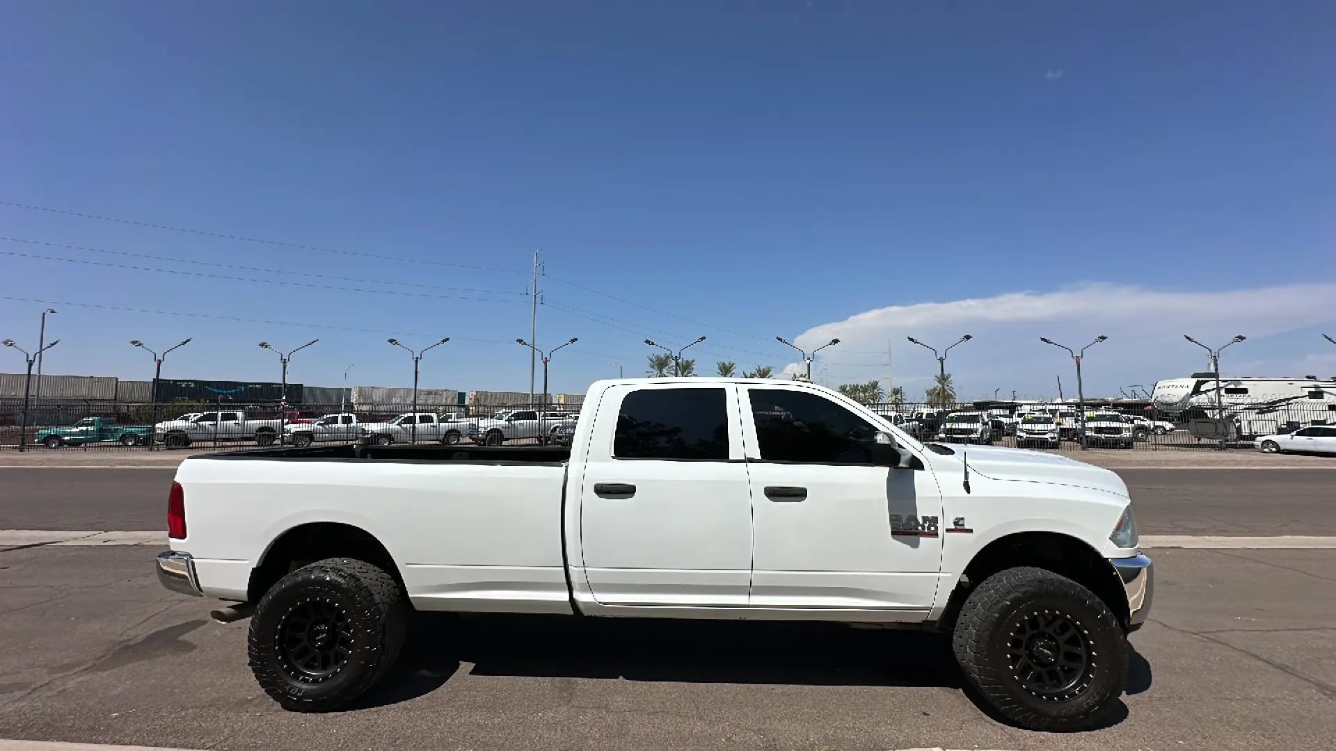 Used 2016 RAM 2500 Tradesman w/ Chrome Appearance Group AWD/4WD image 8