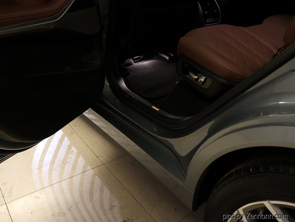 Certified 2026 BMW X7 xDrive40i AWD/4WD image 33