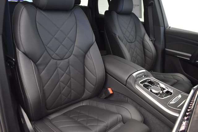 New 2026 BMW X5 xDrive40i w/ Premium Package AWD/4WD image 6