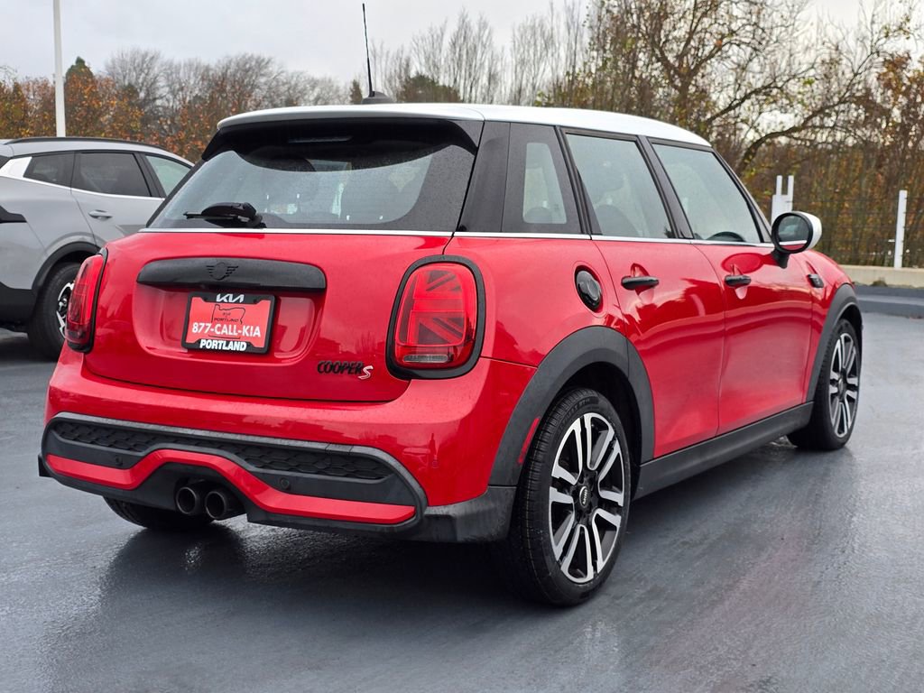 Used 2022 MINI Cooper S w/ Premium Package image 5