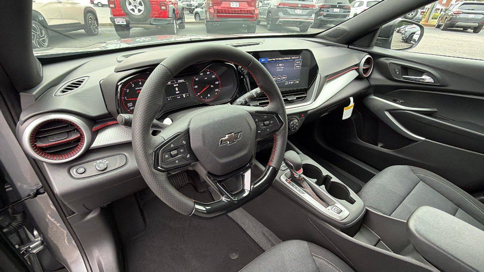 New 2026 Chevrolet Trax RS FWD image 3