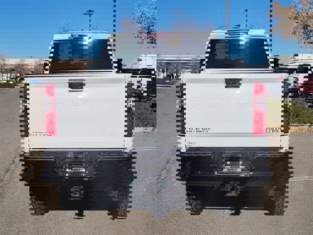 Certified 2022 Chevrolet Silverado 2500 Custom w/ Custom Value Package image 10