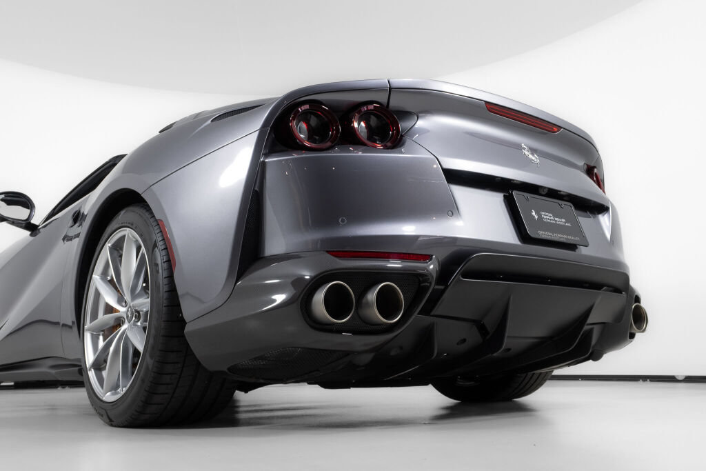 Used 2021 Ferrari 812 GTS RWD image 20