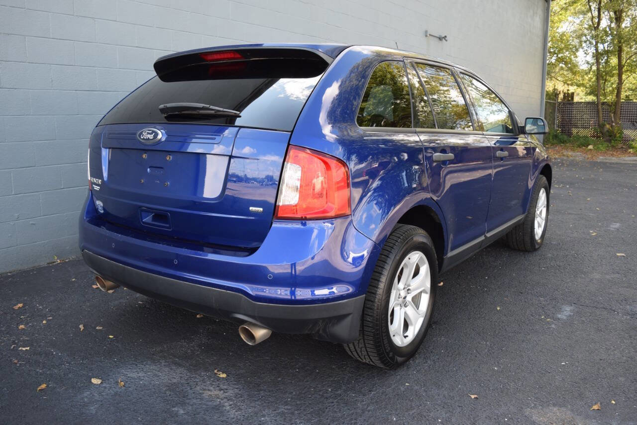Used 2013 Ford Edge SE image 10