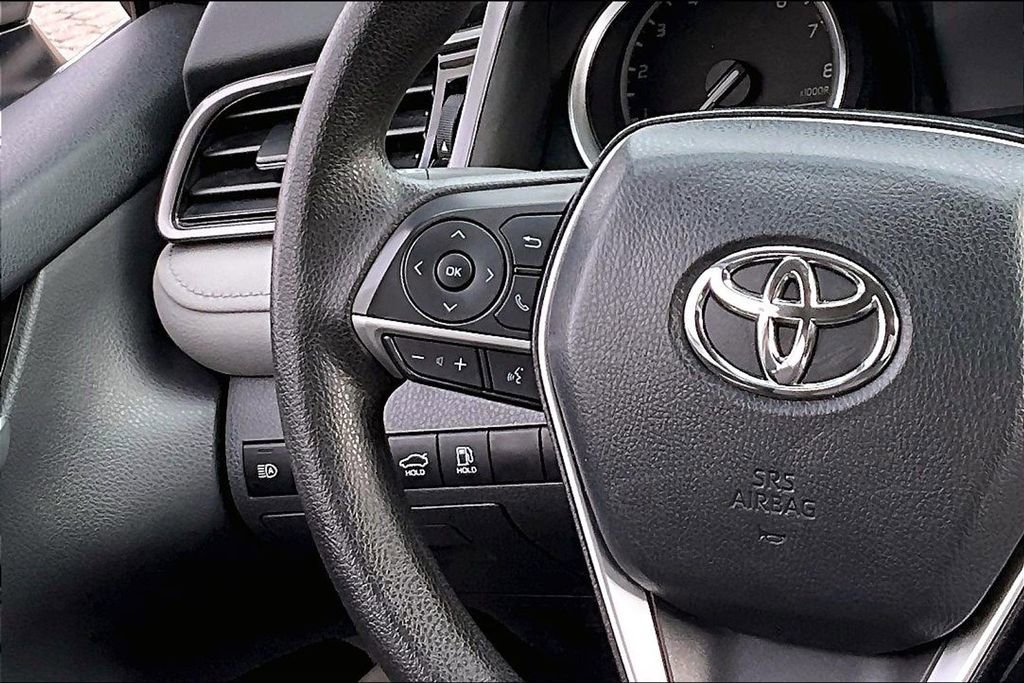 Used 2024 Toyota Camry LE image 11