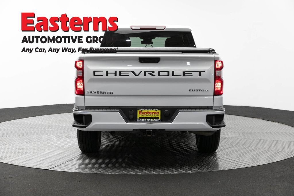 Used 2023 Chevrolet Silverado 1500 Custom RWD image 6