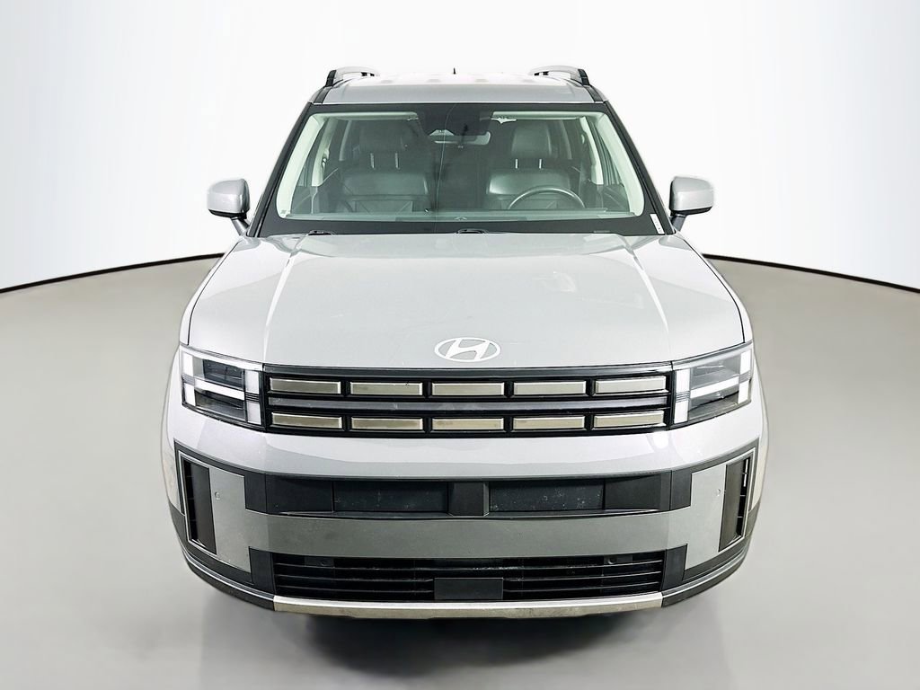 Used 2024 Hyundai Santa Fe SEL image 2