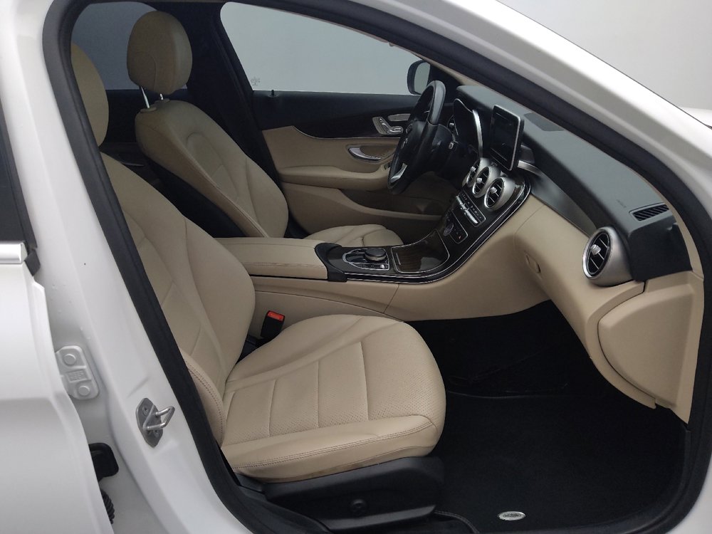 Used 2018 Mercedes-Benz C 300 Sedan w/ Premium Package image 21