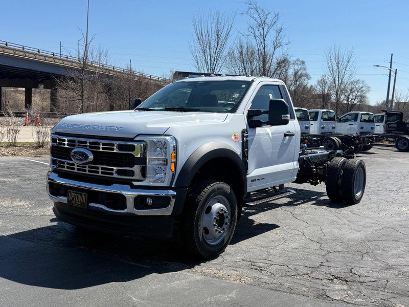 New 2026 Ford F550 4x4 Regular Cab Super Duty image 7