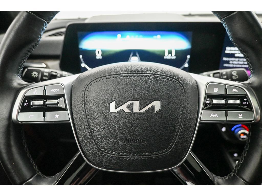 Used 2024 Kia Telluride SX Prestige image 12