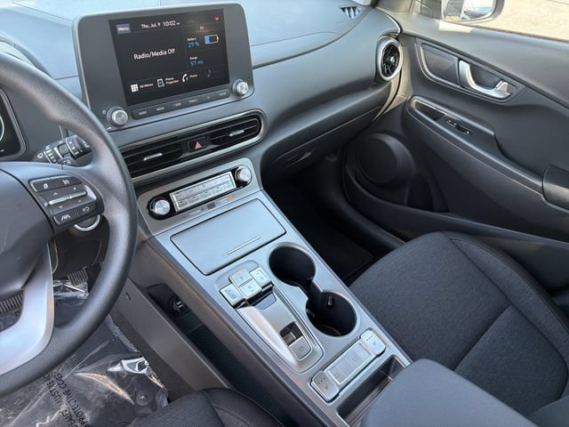 Used 2023 Hyundai Kona SE FWD image 27