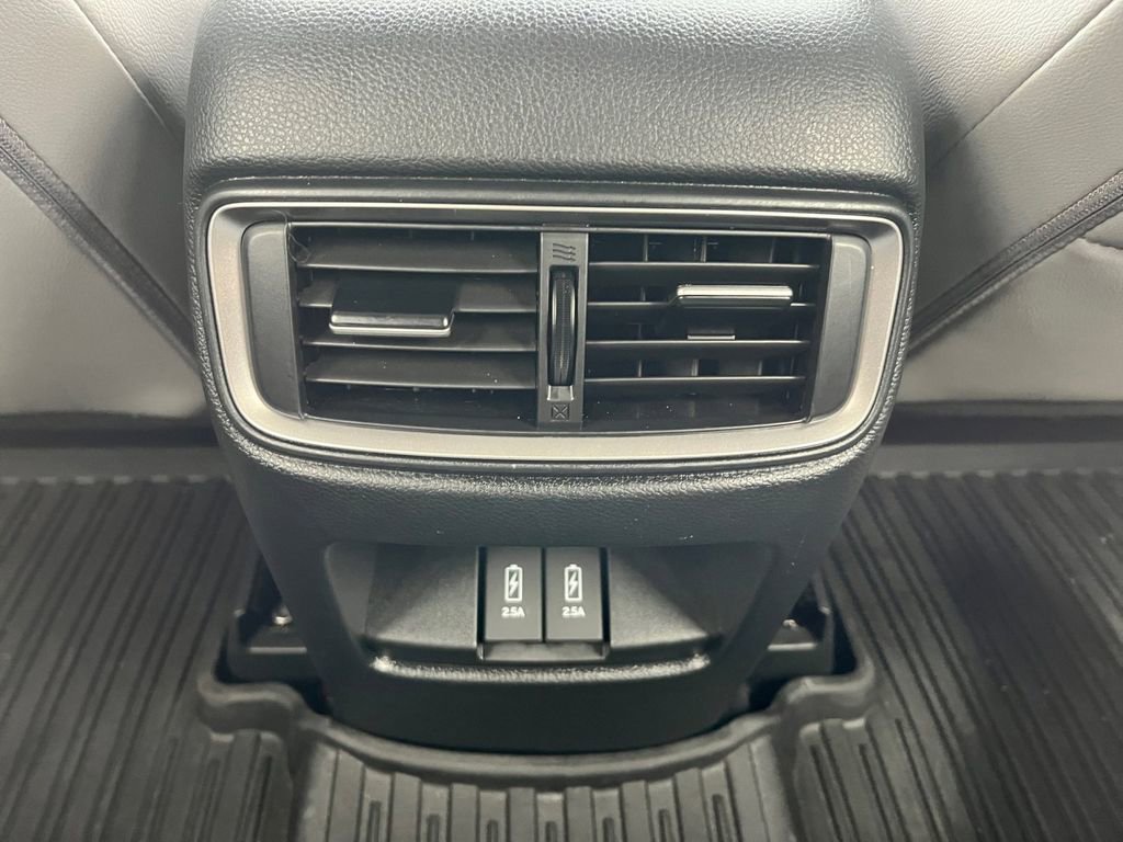 Used 2020 Honda CR-V Touring image 12