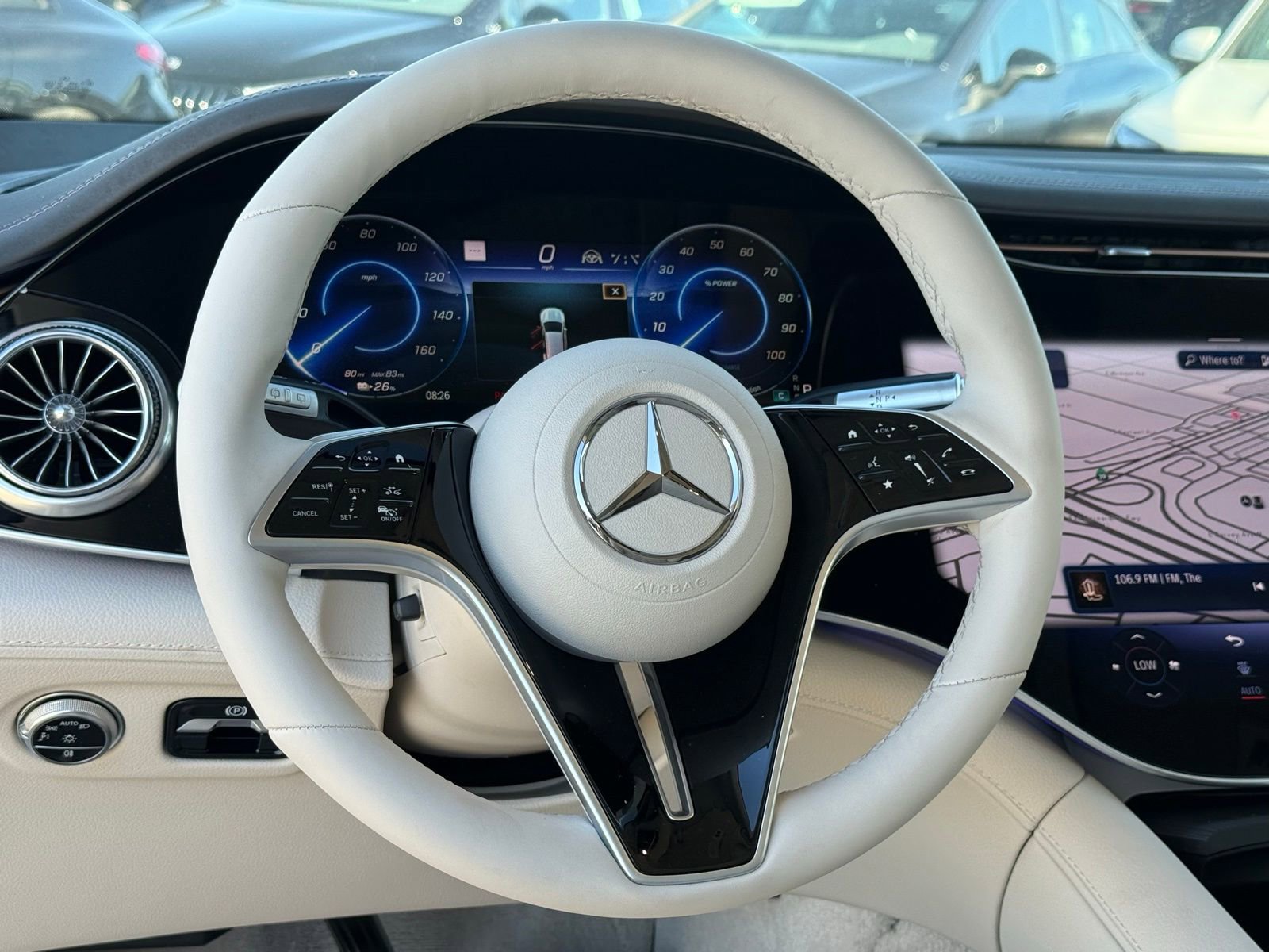 New 2026 Mercedes-Benz EQS 550 4MATIC SUV image 25