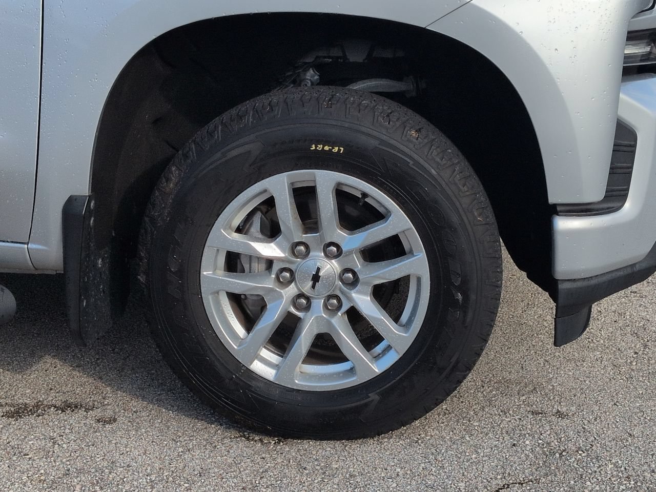Used 2020 Chevrolet Silverado 1500 RST AWD/4WD image 11