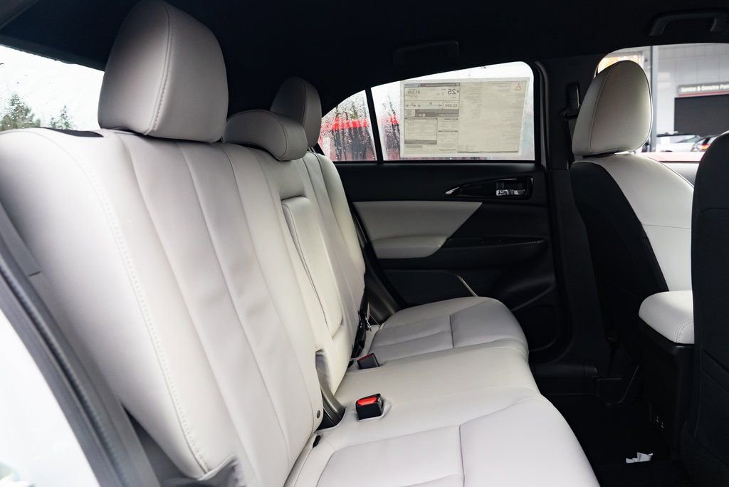 New 2026 Mitsubishi Eclipse Cross SEL image 23