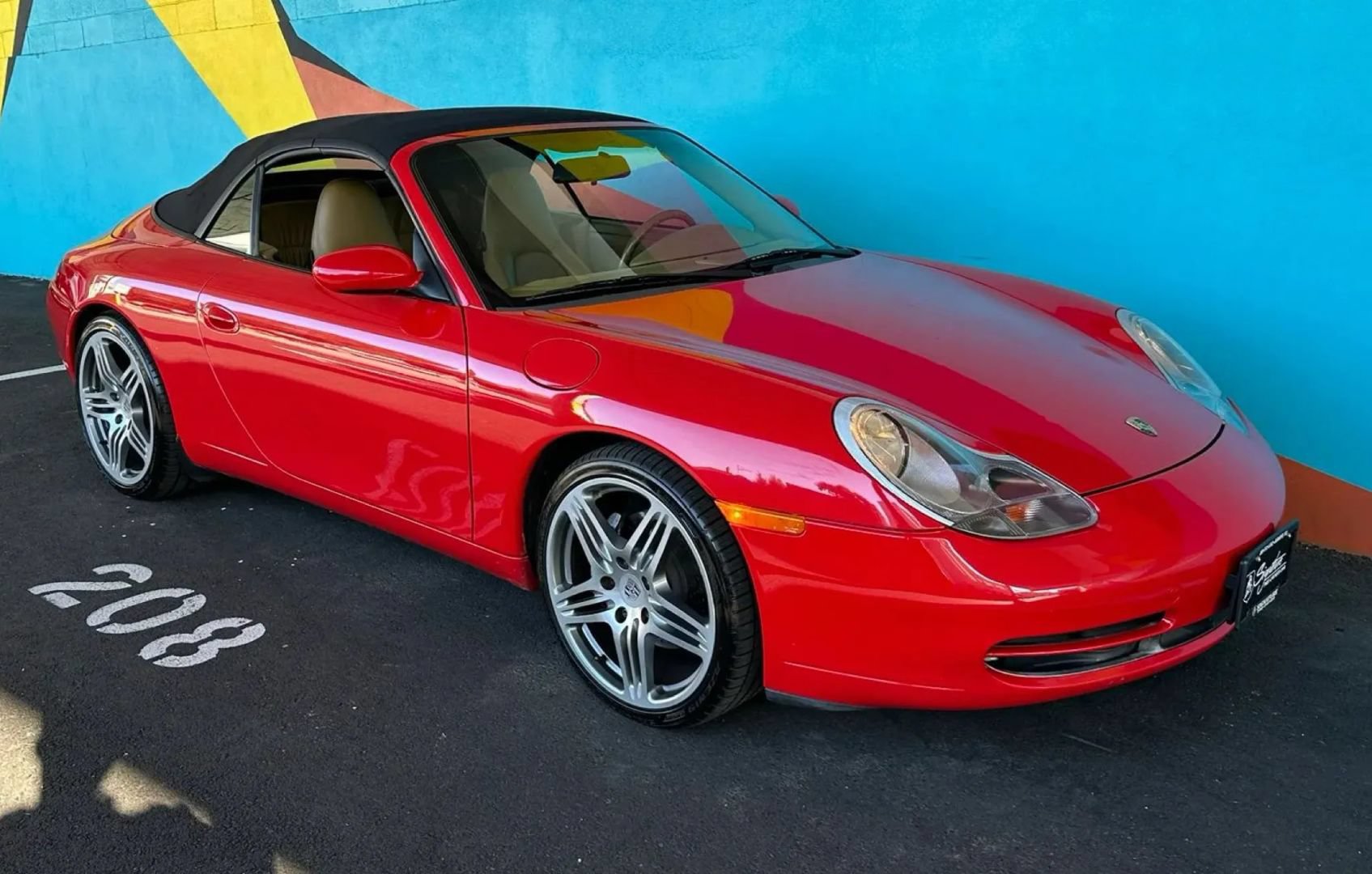 Used 2000 Porsche 911 Carrera 4 AWD/4WD image 2
