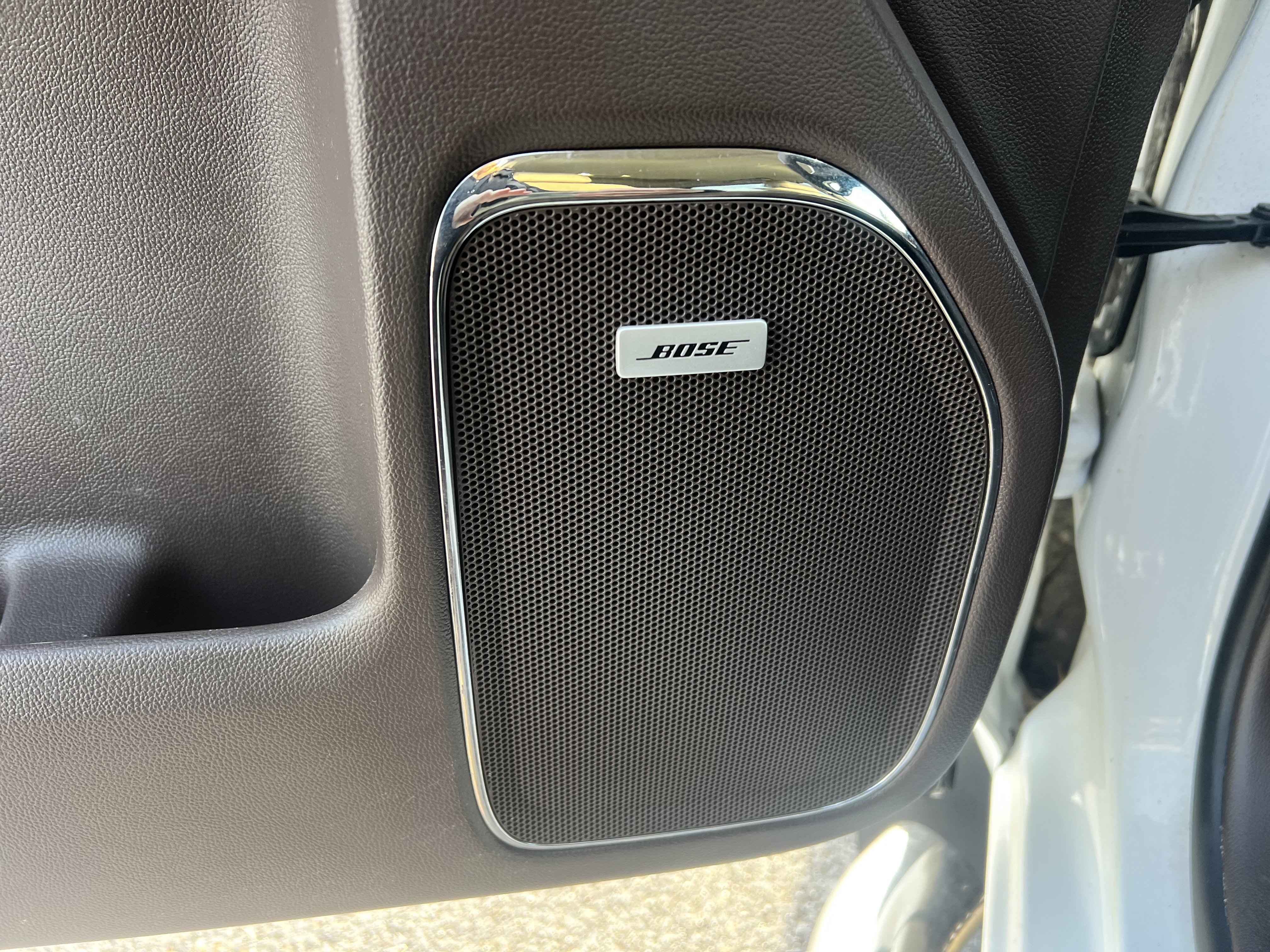 Used 2018 GMC Sierra 1500 SLT image 17