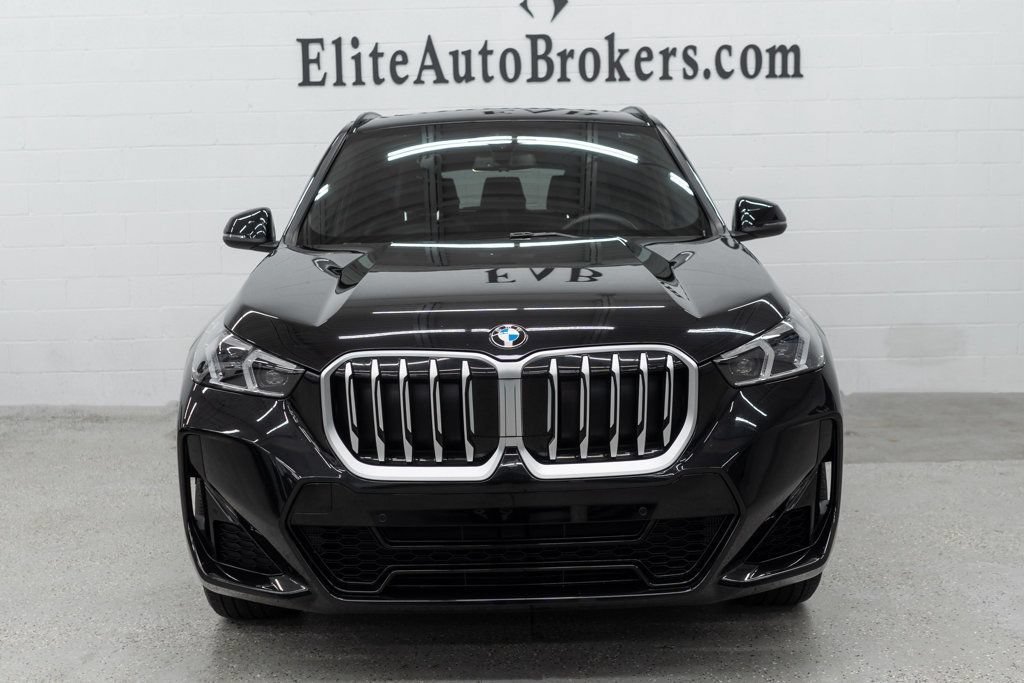 Used 2026 BMW X1 xDrive28i w/ M Sport Package AWD/4WD image 3