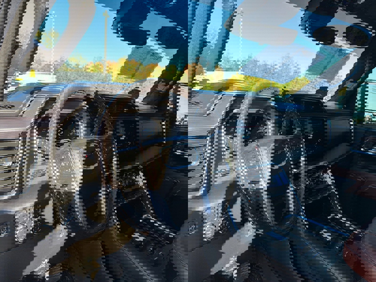 Used 2024 GMC Sierra 2500 Denali Ultimate image 17