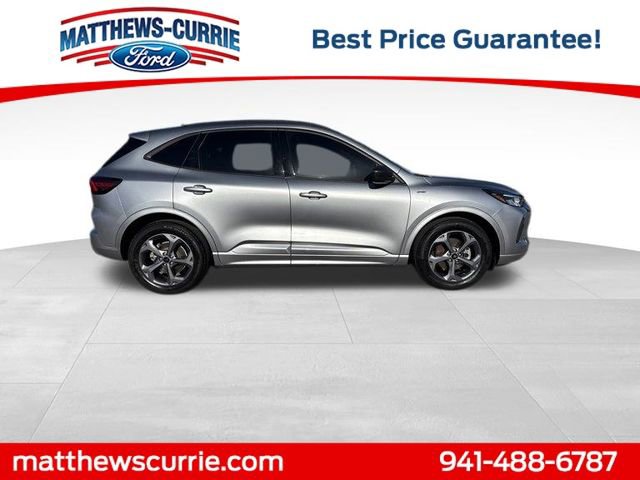 Certified 2024 Ford Escape ST-Line w/ Tech Pack #1 FWD image 3