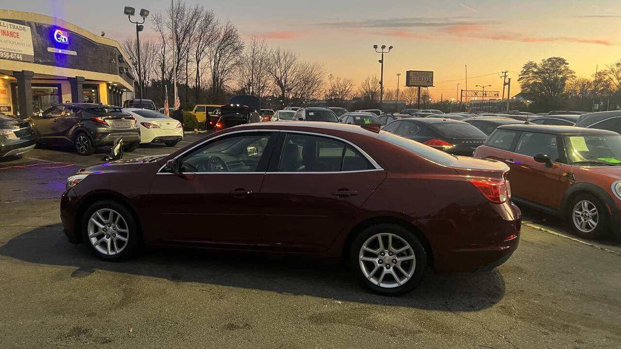 Used 2016 Chevrolet Malibu LT w/ Power Convenience Package image 6