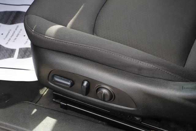 Used 2024 Chevrolet Malibu LT FWD image 14