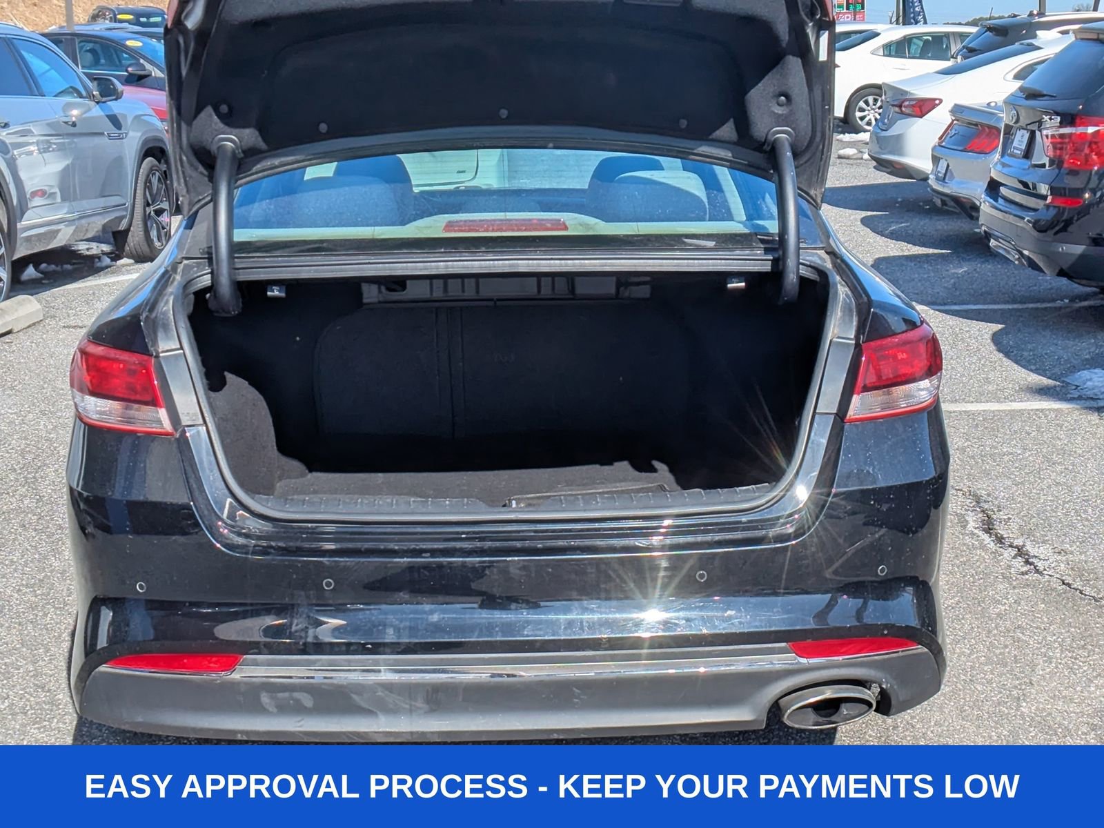 Used 2018 Kia Optima LX image 5