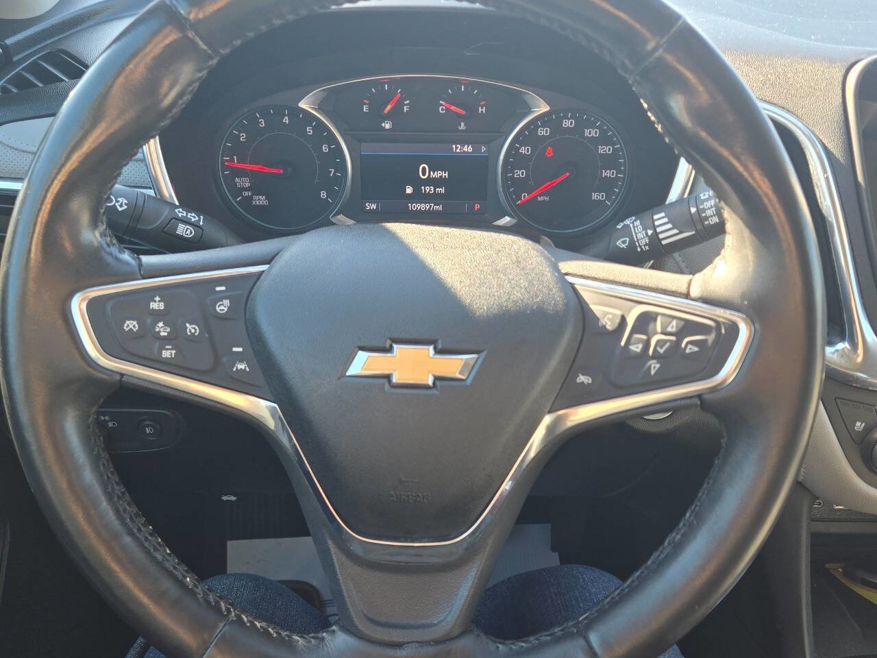 Used 2019 Chevrolet Equinox Premier image 2