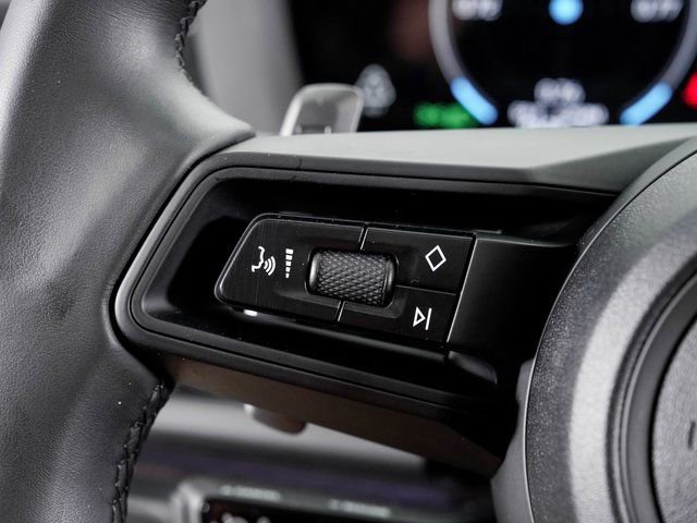 Certified 2025 Porsche Panamera 4 image 14