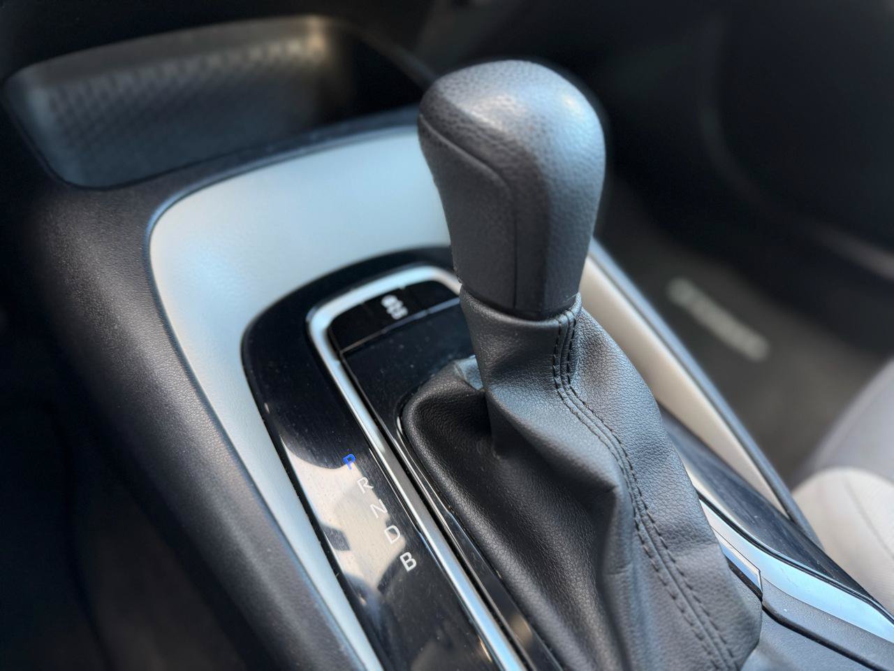 Used 2023 Toyota Corolla LE FWD image 18