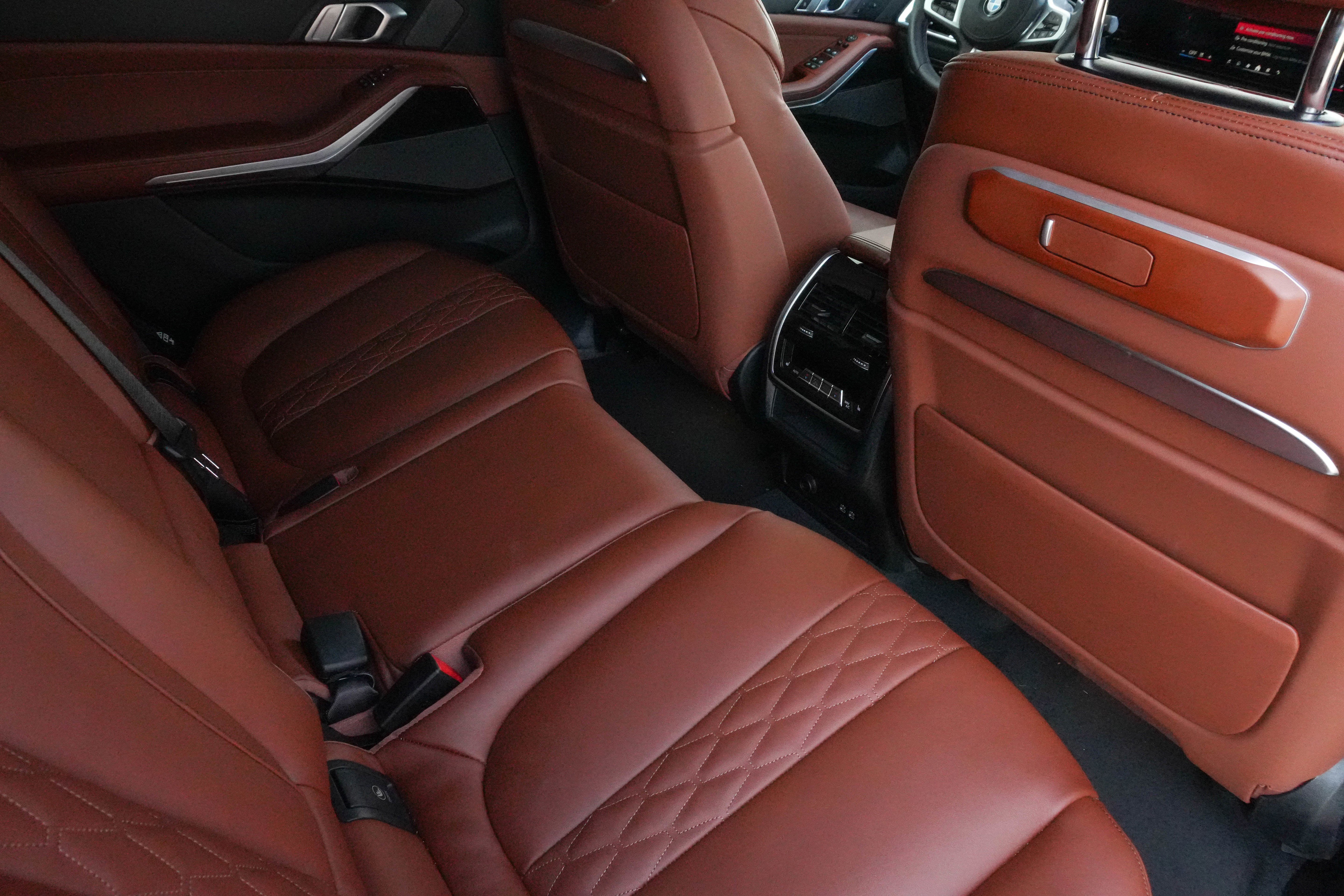 Certified 2026 BMW X7 M60i AWD/4WD image 34