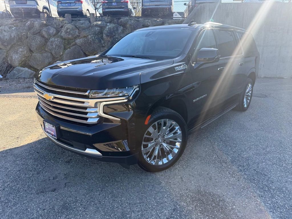 Used 2021 Chevrolet Suburban High Country AWD/4WD image 2