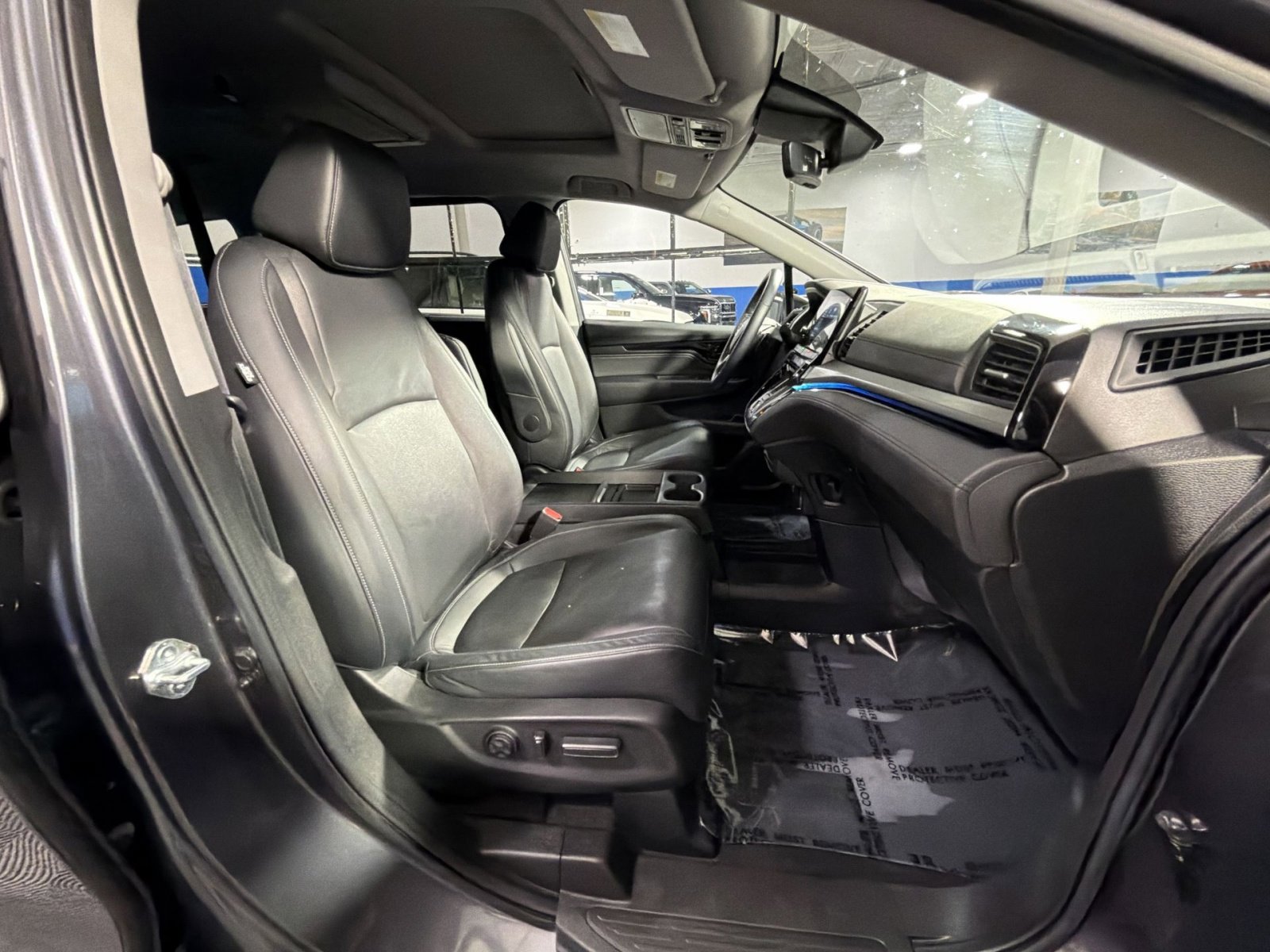 Used 2023 Honda Odyssey Touring image 27