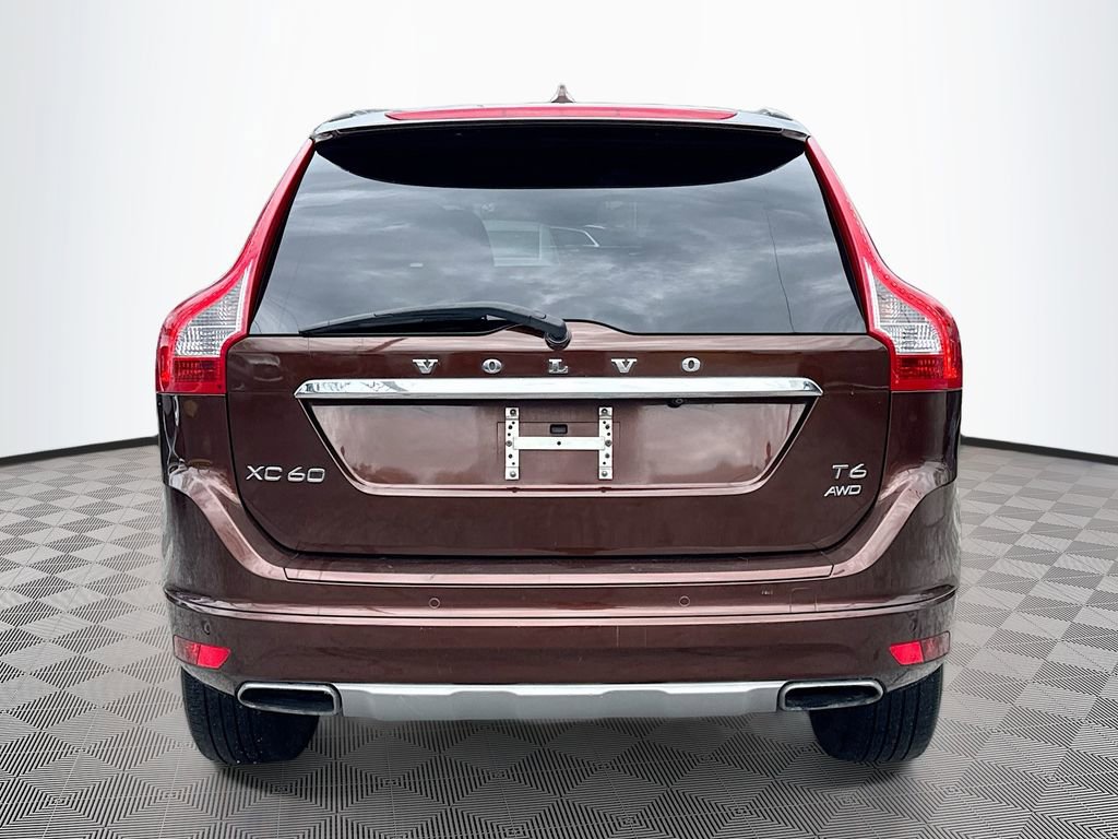 Used 2016 Volvo XC60 T6 w/ Proximity Package image 7