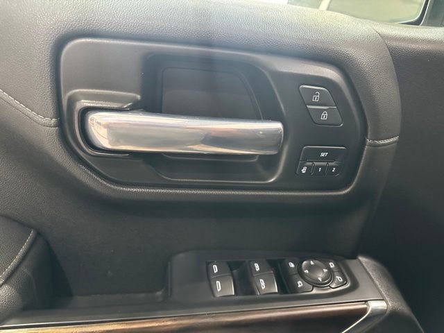 Used 2021 GMC Sierra 1500 SLT w/ SLT Premium Package AWD/4WD image 18