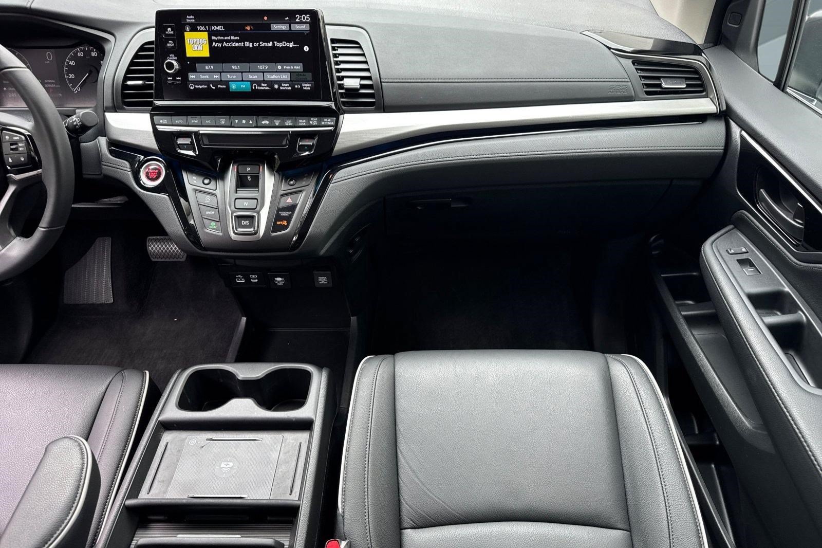Certified 2026 Honda Odyssey Touring image 32